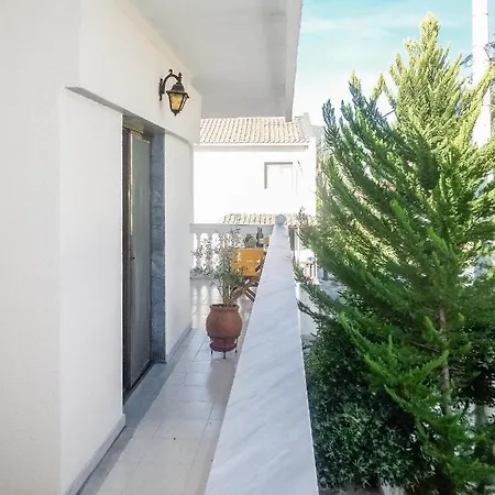 Evripidis - Katerina -β Aparthotel